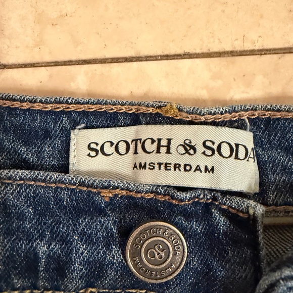 Scotch & Soda High Rise Indigo Jeans - Picture 4 of 15
